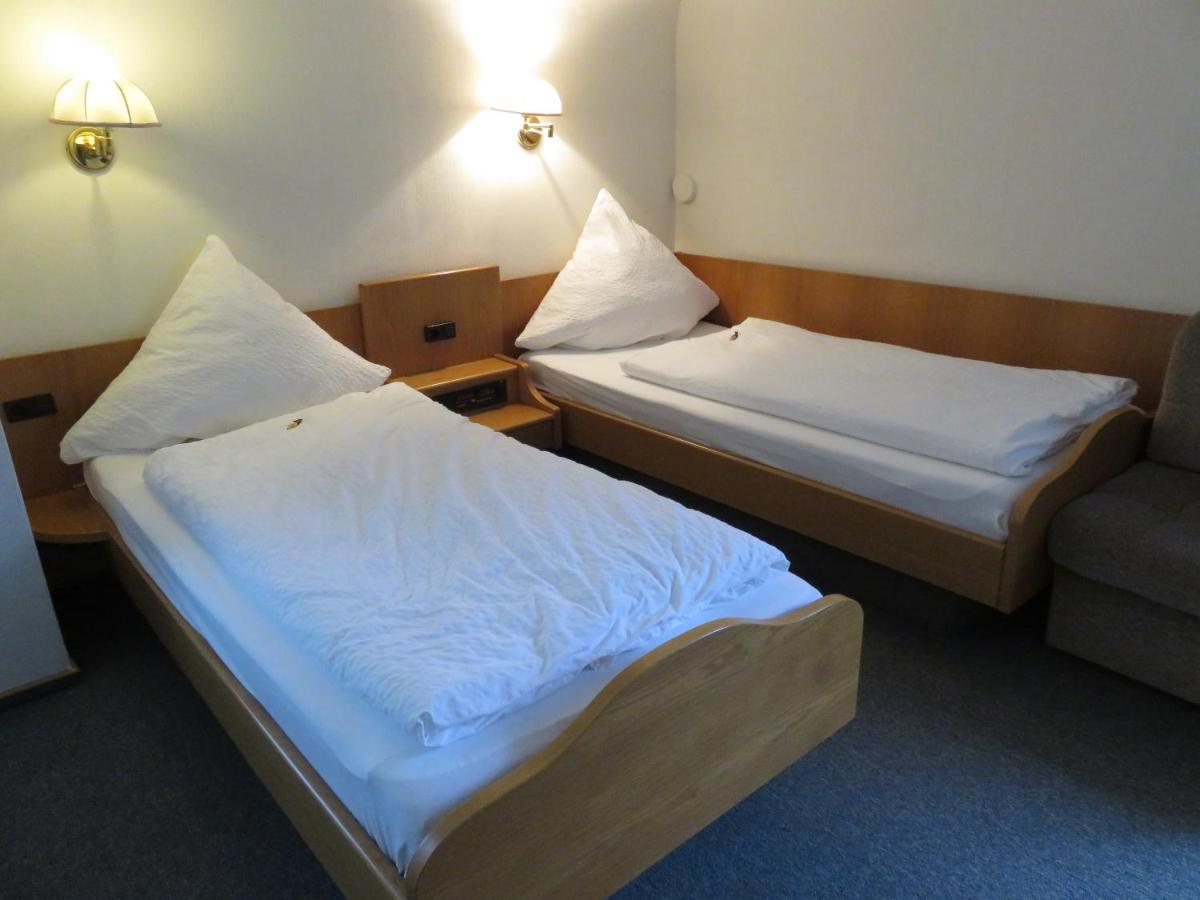 Gaestehaus Krone Oberndorf am Neckar Extérieur photo